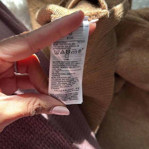 Old Navy Light Brown Knit Turtleneck Sweater - Picture 5 of 5